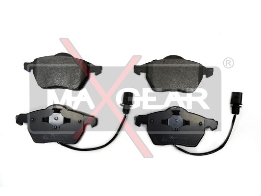 KLOCKI HAMULCOWE PRZÓD A4 99- A6 -99 PASSAT 00- 1,6-2,8 z czujnikami 156X74 MaXgear 19-0652