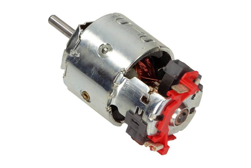 SILNIK DMUCHAWY MERCEDES 207-310 MaXgear 57-0084