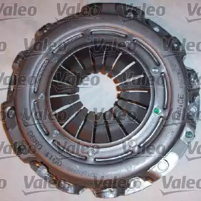Zestaw sprzęgła Opel 200x14 ASTRA 1,7TD 94- WYCOFANA Valeo 826037