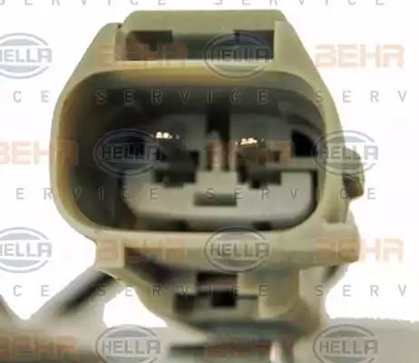 KOMPRESOR KLIMATYZACJI MITSUBISHI COLT 04-/SMART FORFOUR 04- Hella 8FK351114741