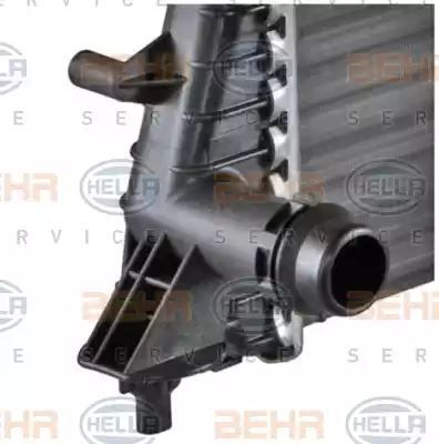 Chłodnica VW A4 A5 A6 07- Q5 08- Seat EXEO 08- Hella 8MK376753491