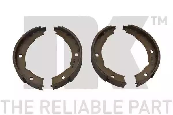 Szczęki hamulca ręcznego Peugeot 406 NK Autoparts 2737655