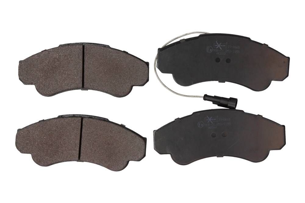 KLOCKI HAMULCOWE PRZÓD FIAT DUCATO 02- 18 Z CZUJN MaXgear 19-0668