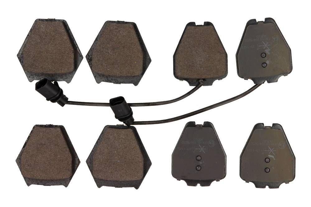 KLOCKI HAMULCOWE PRZÓD VW A6 (8SZT) MaXgear 19-1121