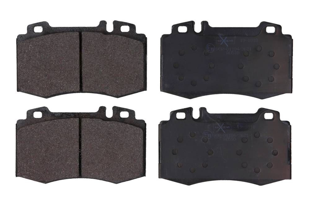 KLOCKI HAMULCOWE PRZÓD MERCEDES W211 02- E320-500 CLS MaXgear 19-1818