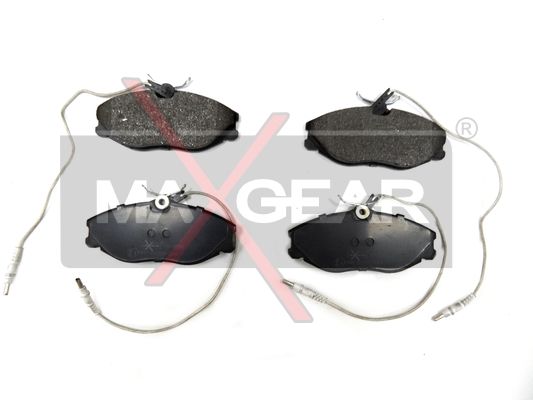 KLOCKI HAMULCOWE PRZÓD PEUGEOT 406 95- KOŁA 15 MaXgear 19-0552