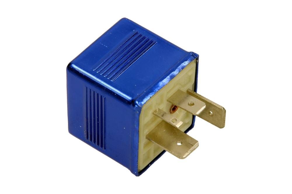 PRZEKAŹNIK POMPY PALIWA VW AUDI 80 A100/A4 A6 A8 SUPERB PASSAT MaXgear 50-0224