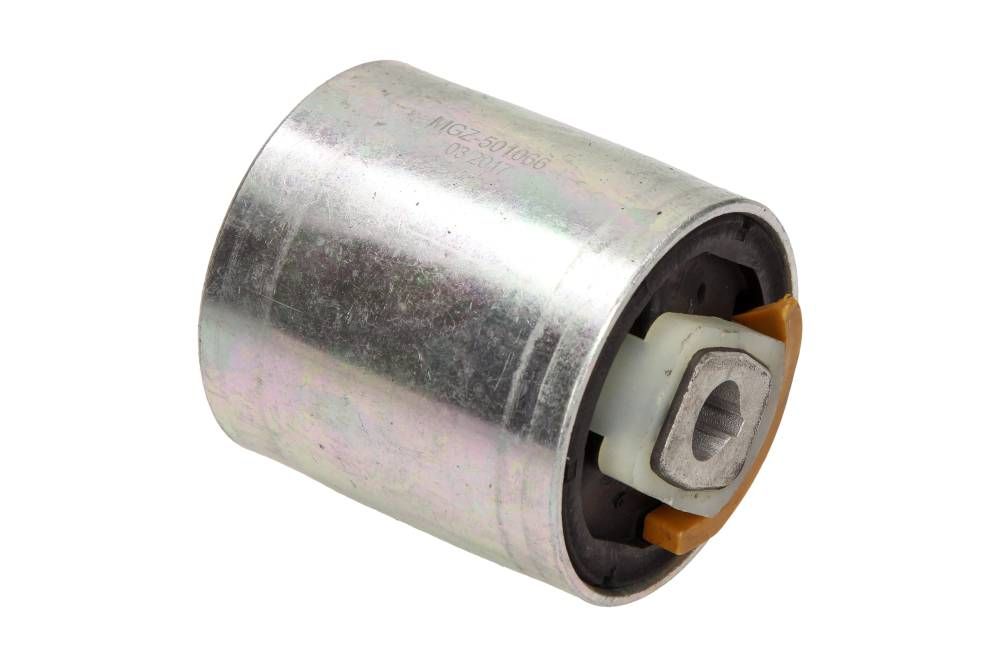 TULEJA WAHACZA PRZÓD A4 04- DOLNY TYŁ L P 62,5MM MaXgear 72-3014